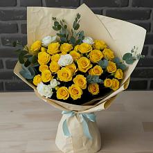 Букет цветов из:  Розы в Химках