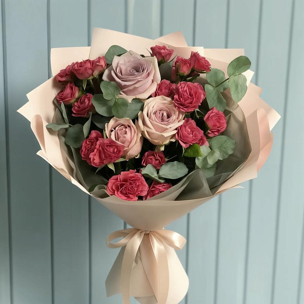 Букет цветов из: Гвоздики и Розы в Химках