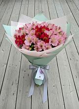Букет цветов из:  Альстромерии в Химках