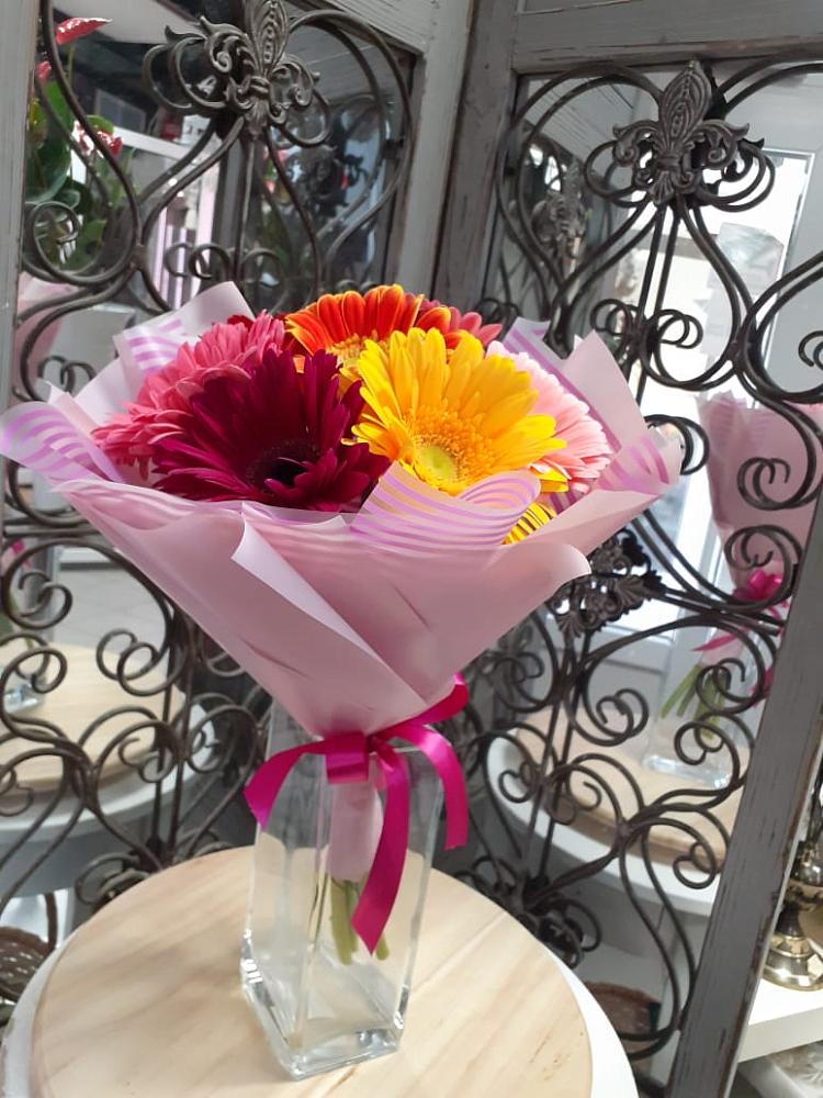 Букет цветов из: Герберы в Химках