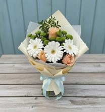 Букет цветов из:  Герберы, Розы и Хризантемы в Химках