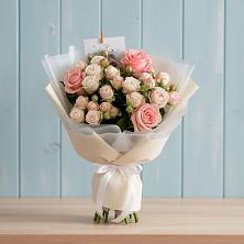Букет цветов из:  Розы в Химках